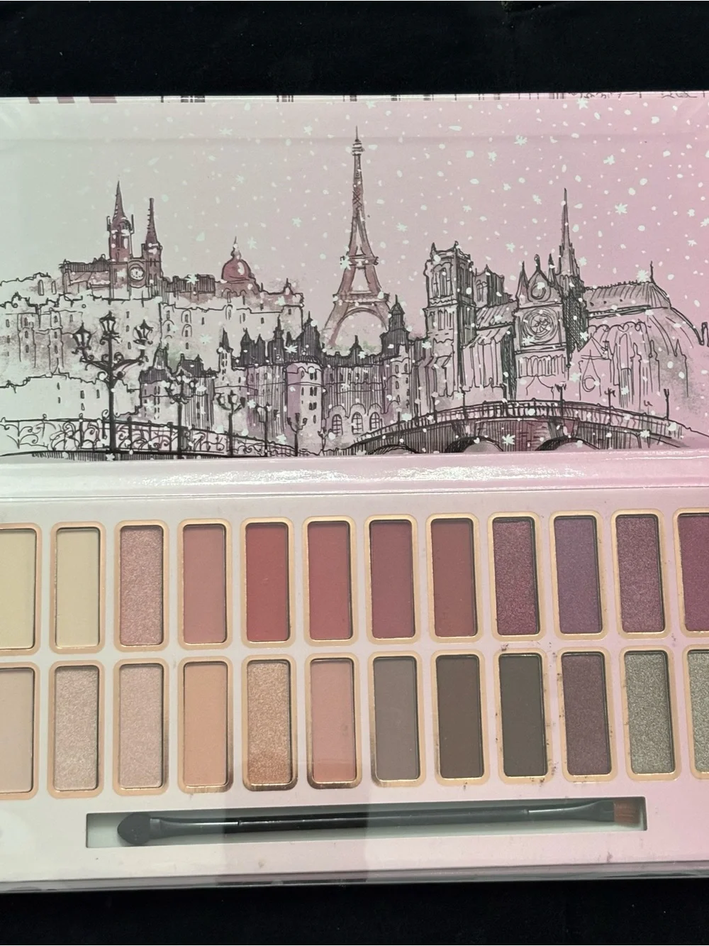 Elle Rosy Neutral Eyeshadow Palette - Pink, Mauve, Cream, Brown